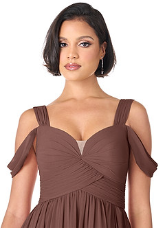 Azazie Lianne Robes de demoiselle d'honneur Robe Trapèze en Mousseline de soie Épaule décolletée Expresso image5