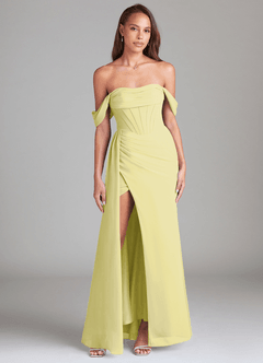 Azazie Amyra Jurken voor bruidsmeisjes Converteerbaar Jurk van Chiffon met Kolom Off the Shoulder Citroensorbet image1
