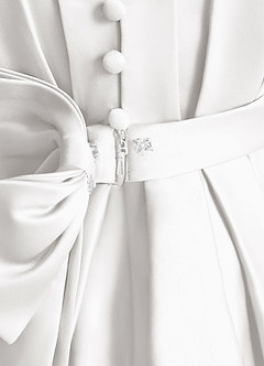 Azazie Miriam Blumenmädchenkleider Ballkleid Plissee Matte Satin Kleid Weiß image10
