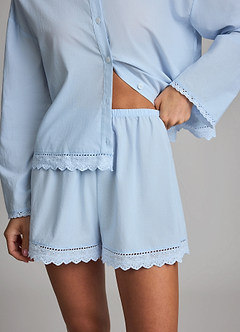 front Conjunto de pijama de camisa de manga larga y pantalón corto de algodón Lyocell con ribete de encaje.