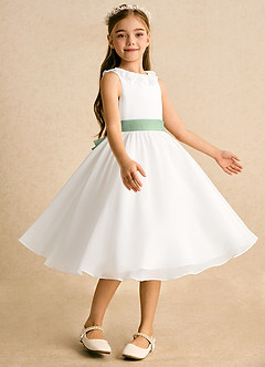 Azazie Dani Robe Demoiselle D'honneur Fillette Robe Trapèze en Mousseline de soie Arc Ivoire Matcha image5