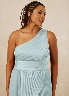 Christian Siriano Bridal for Azazie 1008 Robes de demoiselle d'honneur Robe Trapèze en Satin extensible Ue épaule Brume image12