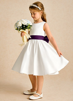 Azazie Sosie Robe Demoiselle D'honneur Fillette Robe Trapèze en Mat Satiné Plissée Ivoire Grain De Raisin image3