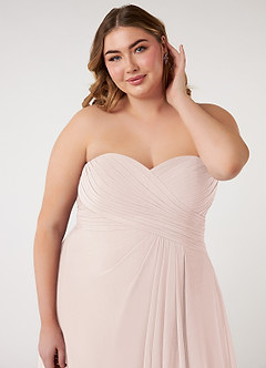 Azazie Arabella Allure Vestidos de damas de honor Vestido de Pétalo De Rosa de Gasa de Corte en A Convertible con Escote de Corazón image14