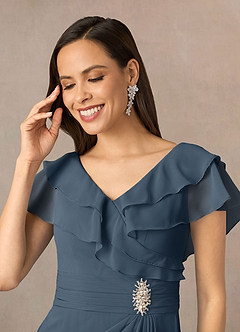 Azazie Snapdragon Mère de la mariée Robes Robe Trapèze en Mousseline de soie Col en V froncé Neptune image3