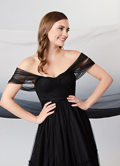 Azazie Vienna Vestidos de novia Vestido de Negro de Tul de Corte en A con Fuera del hombro image6