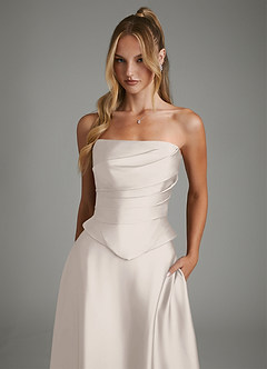Azazie Amina Robes de demoiselle d'honneur Robe Trapèze en Satin extensible Corset Albâtre Blanc image4