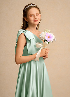 Azazie Guppy Girls Formal Blumenmädchenkleider A-Linie One-Shoulder Matte Satin Kleid Agave image6