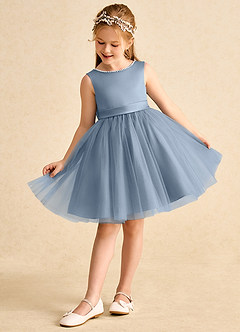 Azazie Jani vestidos de niña de las flores Vestido de Azul Polvoriento de Tul de Corte En A con Lazo image5