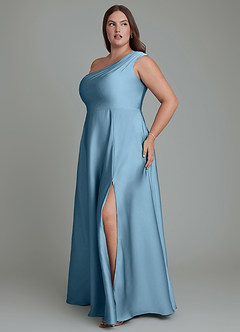 Azazie Melanie Vestidos de damas de honor Vestido Azul Acero de Satén Elástico de Línea A con Hombros descubiertos image11