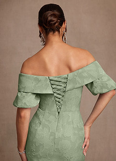 Azazie Golda Klänningar till brudens mor Klänning Tubklänning i Blommig Utbrändhet Off the shoulder Dusty Sage image6