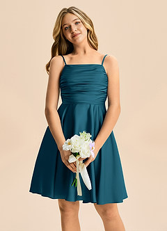 Azazie Miko Junior Vestido de Azul Tinta de Satén Elástico de Corte en A con Plisado image6