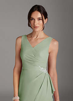 Azazie Saturn Abiti per la Madre della Sposa Abito Tubino in Chiffon con Scollo a V a Pieghe Verde Salvia image2