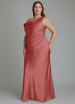 Azazie Emerson Robes à essayer chez vous Robe Sirène en Satin extensible Épaules dénudées émeraude image11