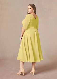 Azazie Naomi Abiti per la Madre della Sposa Abito A-Line in Chiffon Plissettato con Scollo a Barca Canarino image13