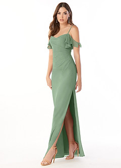 Azazie Emeralda Robes de demoiselle d'honneur Robe Fourreau en Mousseline de soie Épaule décolletée Matcha image1