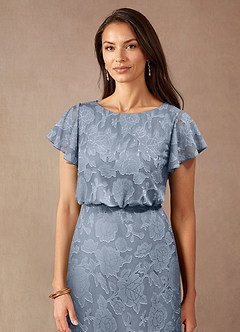 Azazie Lehi vestidos de madre de la novia Vestido de Azul Polvoriento de Devorado Floral de Corte En A con Cuello de barco image5