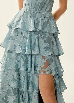 Wrenana Puderblå Balklänning med texturerad blommig jacquard image7