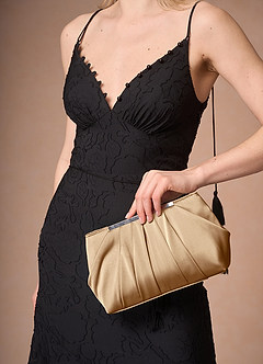 front Matchende farve stretch satin sandaler med chunky hæl og plisseret clutch sæt