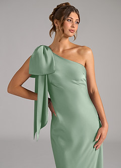 Azazie Capri Robes de demoiselle d'honneur Robe Sirène en Satin extensible Ue épaule Agave image5