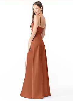 Azazie Halsey Robes de demoiselle d'honneur Robe Fourreau en Satin extensible Fente Latérale Rose De Cèdre image5