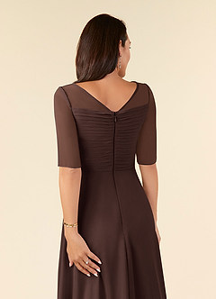 Azazie Naomi Mère de la mariée Robes Robe Trapèze en Mousseline de soie Col bateau plissé Ganache image6