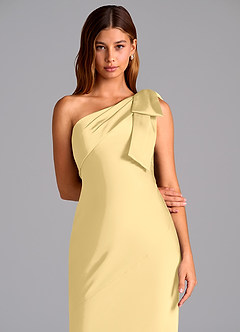 Azazie Yuanna Robes de demoiselle d'honneur Robe Sirène en Satin extensible Une épaule Beurre image7