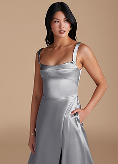 Azazie Hope Robes de demoiselle d'honneur Robe Trapèze en Satiné métallisé avec poches Argent image3