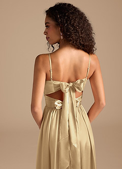Azazie Zeya Robes de demoiselle d'honneur Robe Trapèze en Satiné métallisé Plissée Champagne image4