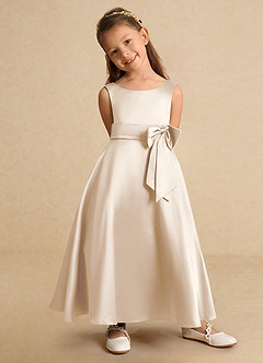 Azazie Lindy vestidos de niña de las flores Vestido de Alabastro Blanco de Satin Mate de Corte En A con Plisado image9