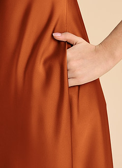 Azazie Sissy Junior A라인 오프 더 숄더 스트레치 새틴 플로어 길이 주니어 신부 들러리 드레스 image7