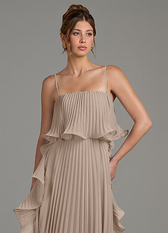 Azazie Alexia Robes de demoiselle d'honneur Robe Trapèze en Mousseline de soie Drapé Taupe image2