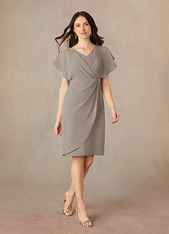 Azazie Julia Abiti per la Madre della Sposa Abito Tubino in Chiffon con Scollo a V a Pieghe Taupe image1