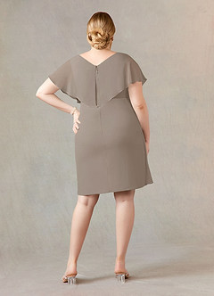 Azazie Julia Abiti per la Madre della Sposa Abito Tubino in Chiffon con Scollo a V a Pieghe Taupe image10