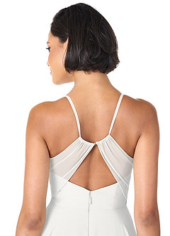 Azazie Avelina Robes de demoiselle d'honneur Robe Trapèze en Mousseline de soie Col V plissé Blanc image9