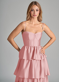 Azazie Faye Robes de demoiselle d'honneur Robe Trapèze en Satin extensible Rayé Rose Poudré image2
