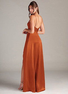 Azazie Sarella Robes de demoiselle d'honneur Robe Trapèze en Satin extensible Plissée Cannelle image4