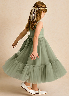 Azazie Miracle Blumenmädchenkleider A-Linie Schleifen Matte Satin Kleid Pistazie image5