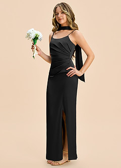 Azazie Calandra Junior Vestido Negro de Satén Elástico de Corte Recto con Plisado image3