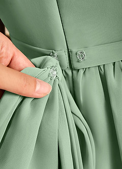 Azazie Jolie Robe Demoiselle D'honneur Fillette Robe Trapèze en Mousseline de soie avec manches Matcha image6