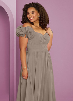 Barbie ♥ Azazie Robes de demoiselle d'honneur Robe Trapèze Convertible en Mousseline de soie Épaule décolletée Taupe image13