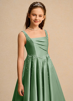 Azazie Mochi Girls Formal Vestidos de florista Vestido Matchá de Cetim fosco de Vestido de baile com Plissado image7