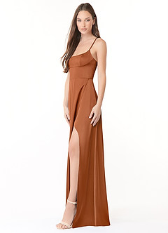 Azazie Halsey Robes de demoiselle d'honneur Robe Fourreau en Satin extensible Fente Latérale Cuivre image4