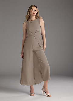 Azazie Anitta Mère de la mariée Robes Robe Combinaison/Tailleur Pantalon en Crêpe Élastique Plissée Taupe image2