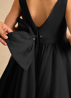 Azazie Seraphina vestidos de niña de las flores Vestido Negro de Tul de Corte en A con Plisado image6