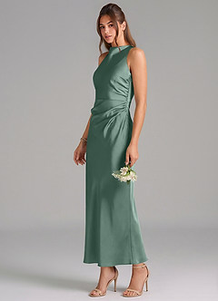 Azazie Evadne Vestidos de damas de honor Vestido de Eucalipto de Satén Elástico de Corte Recto con Plisado image1