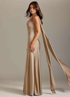 Azazie Kinsley Robes de demoiselle d'honneur Robe Sirène en Satin extensible Fente Latérale Taupe image4