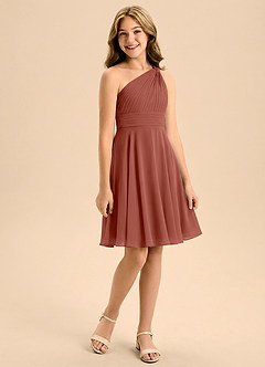 Azazie Charlize Junior Vestido de Castaño de Gasa de Corte en A con Plisado image3