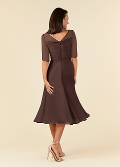 Azazie Naomi Mère de la mariée Robes Robe Trapèze en Mousseline de soie Col bateau plissé Ganache image2