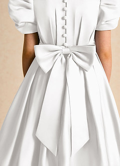 Azazie Miriam Blumenmädchenkleider Ballkleid Plissee Matte Satin Kleid Weiß image9